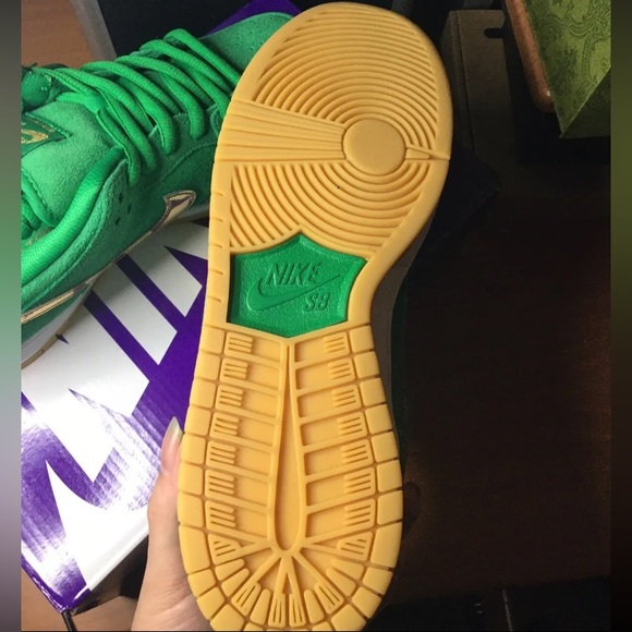 Nike Dunk low ST. Patrick Days Size 8 DS main image 10